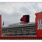 Queen Mary 2 zu Besuch in Hamburg