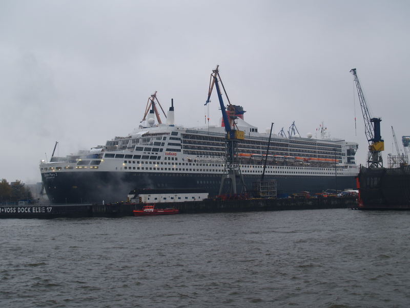 Queen Mary 2_2
