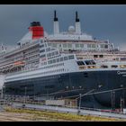 Queen Mary am Cruise Center 1