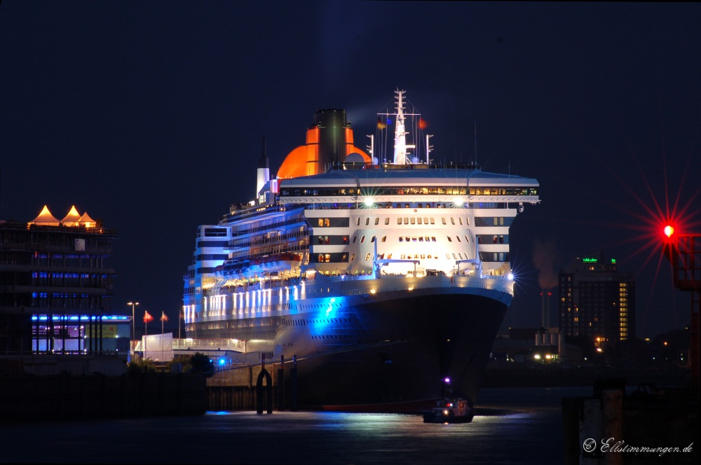 Queen Mary II bei den Hamburg Cruise Days