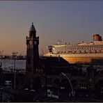 Queen Mary2 - Moin Moin Hamburg