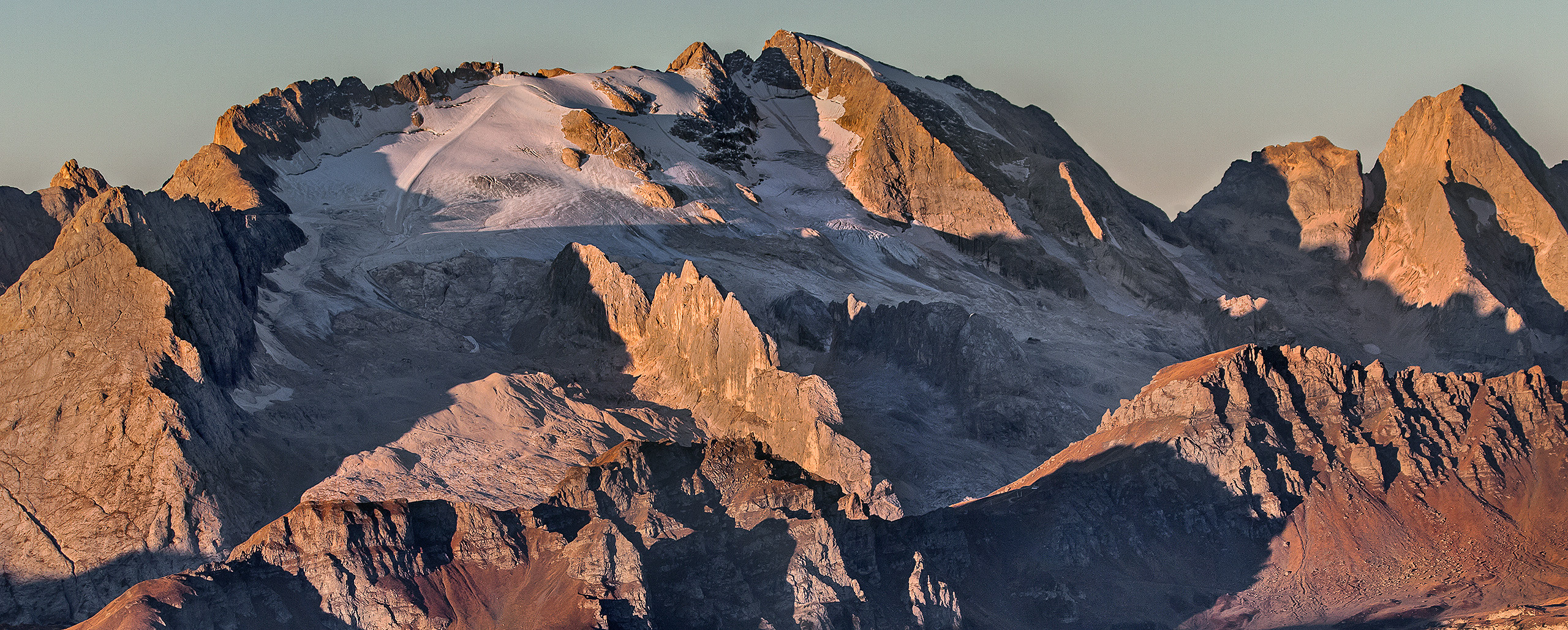 QUEEN OF DOLOMITES