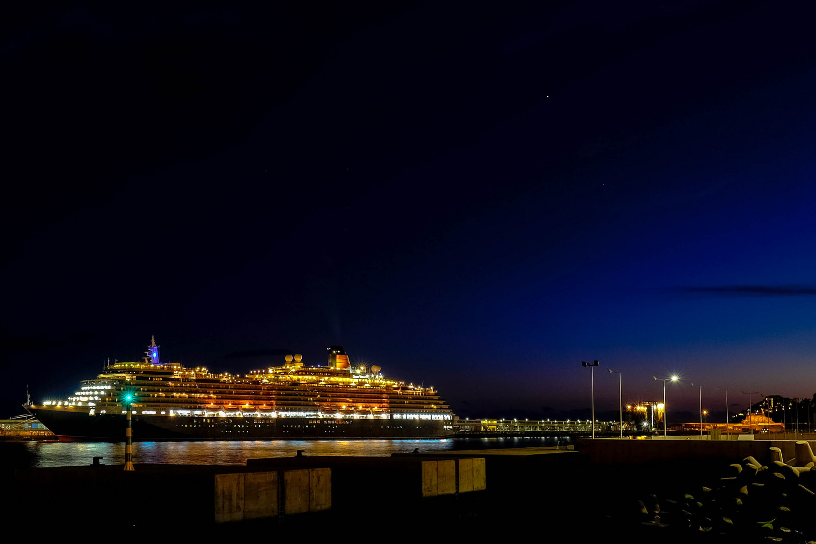 Queen Victoria @Funchal