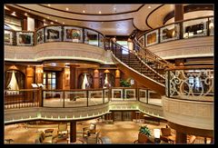 Queen Victoria - Grand Lobby /2.