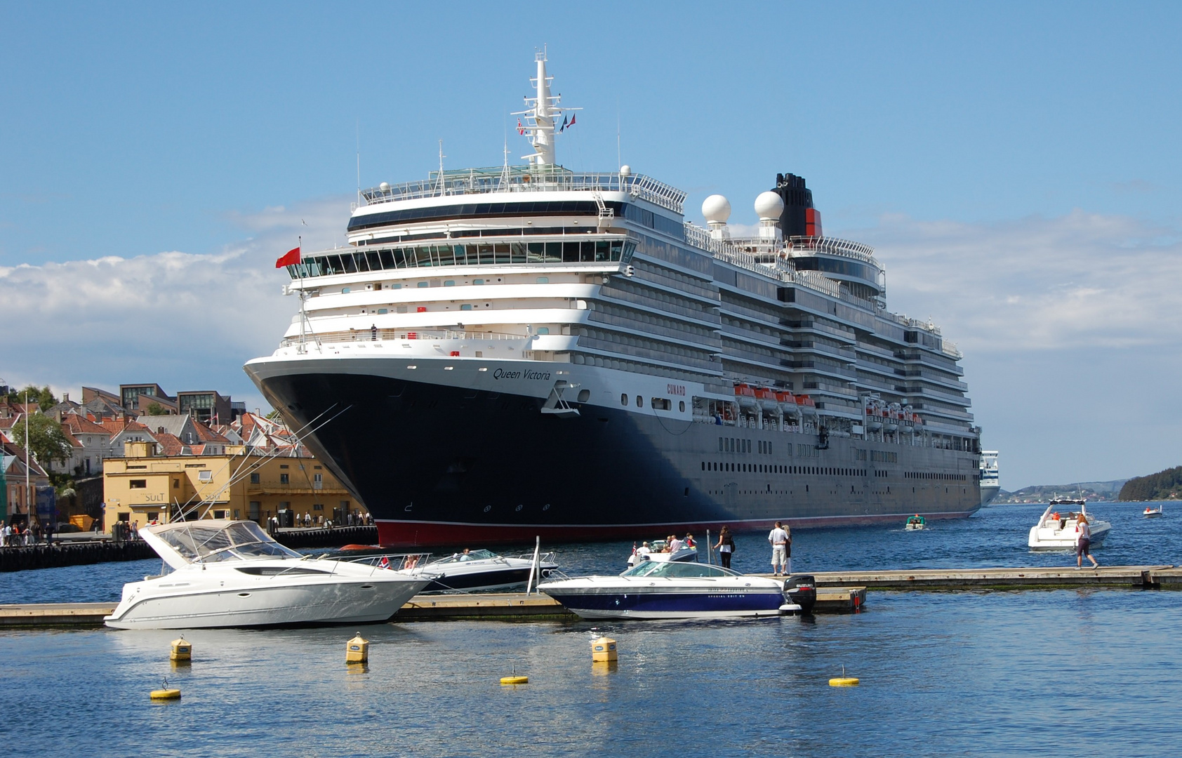 Queen Victoria im Hafen von Stavanger