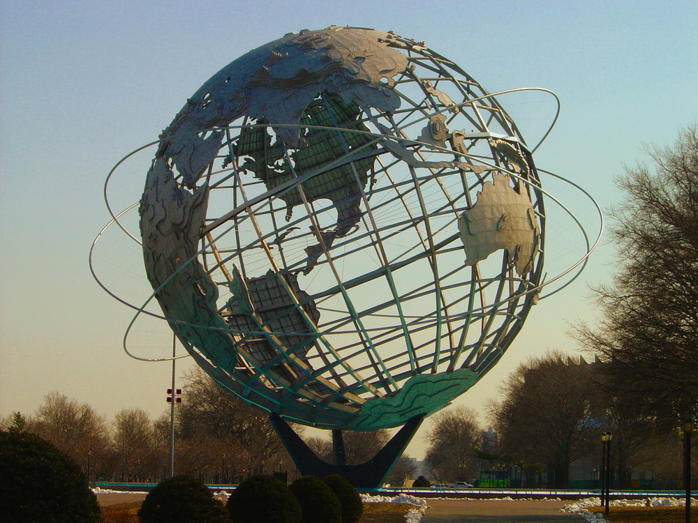 Queens Globe