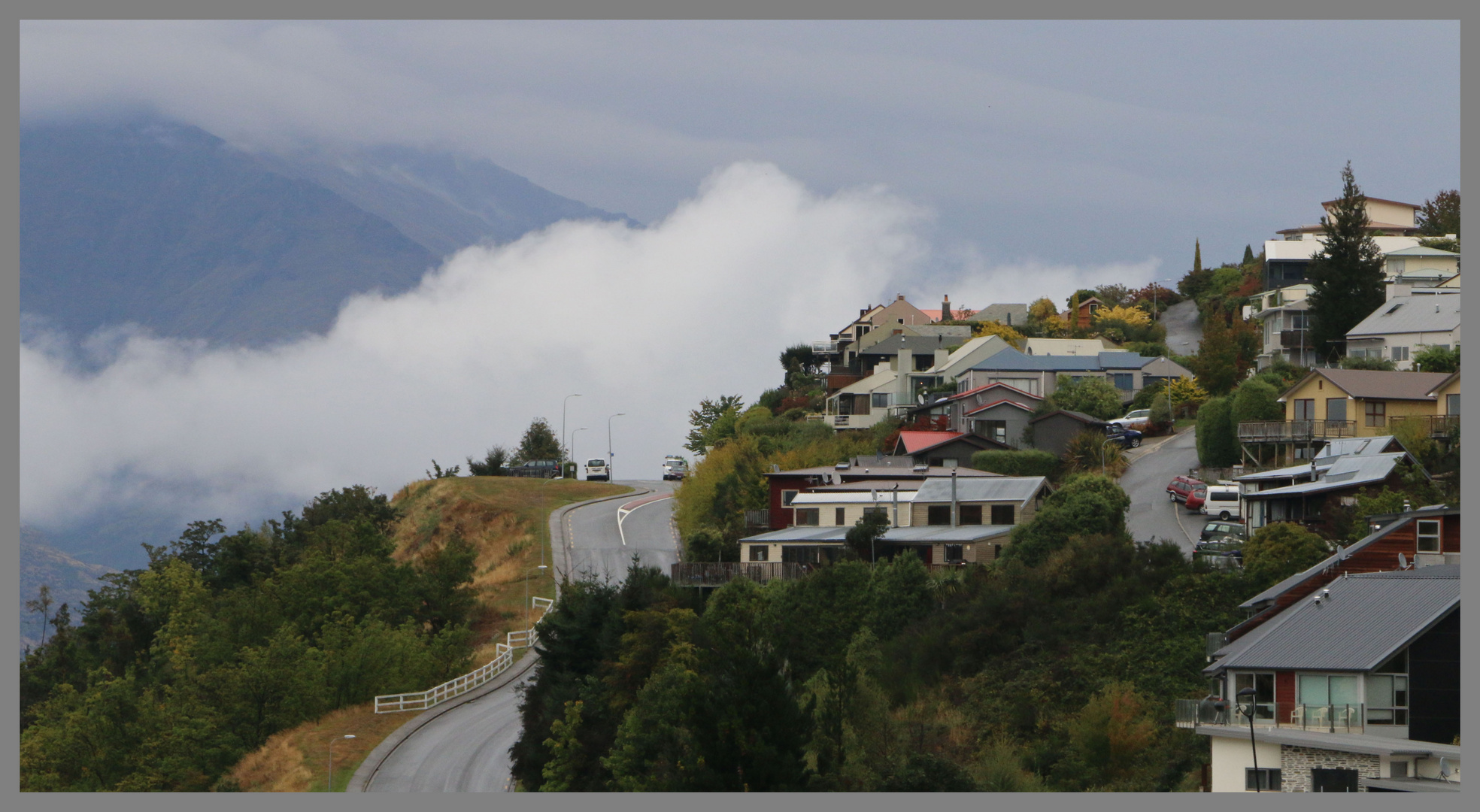 queenstown near the appartment early morning