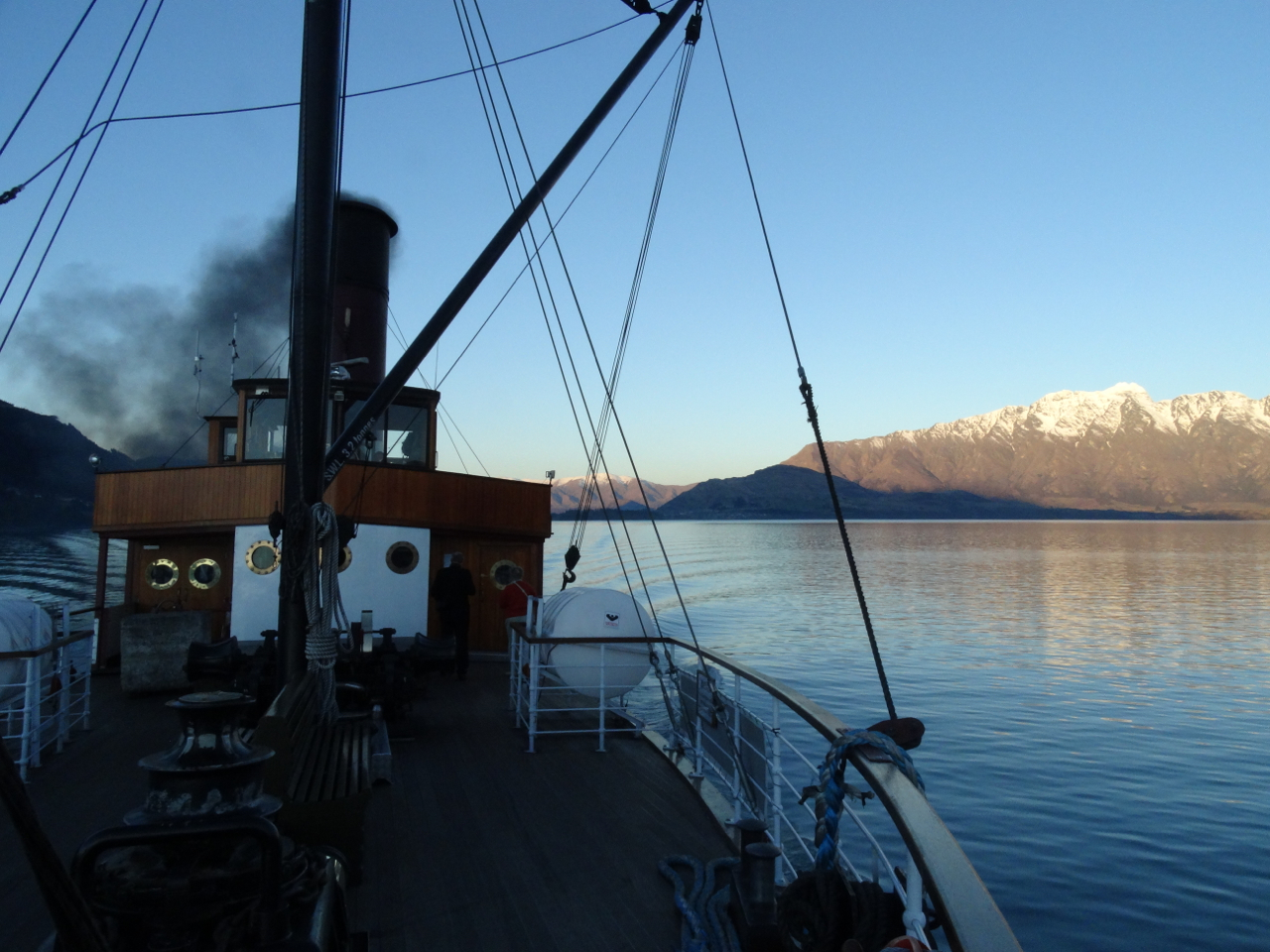 Queenstown per Schiff