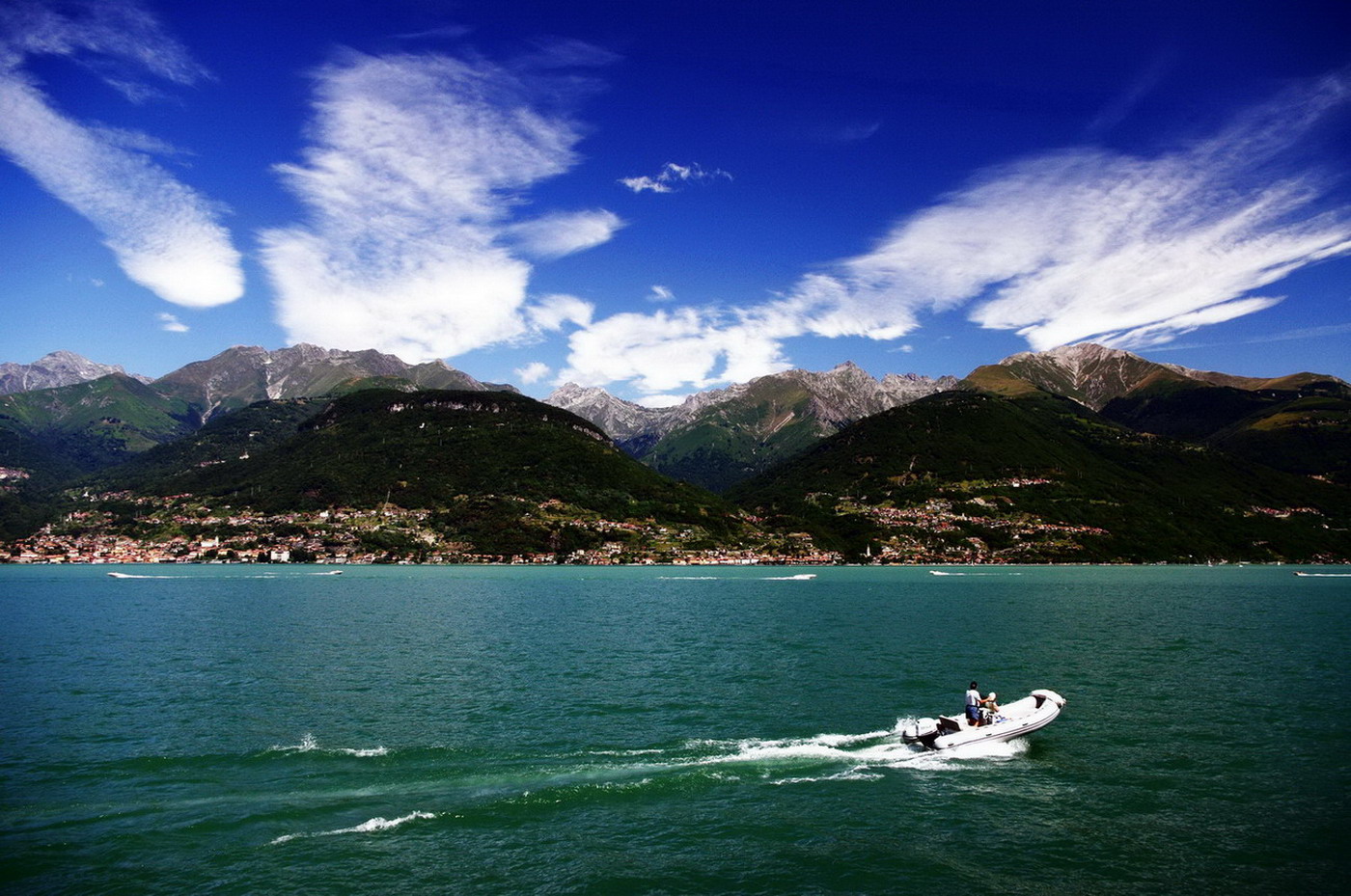 "Quel ramo del lago di Como che volge a mezzogiorno..."