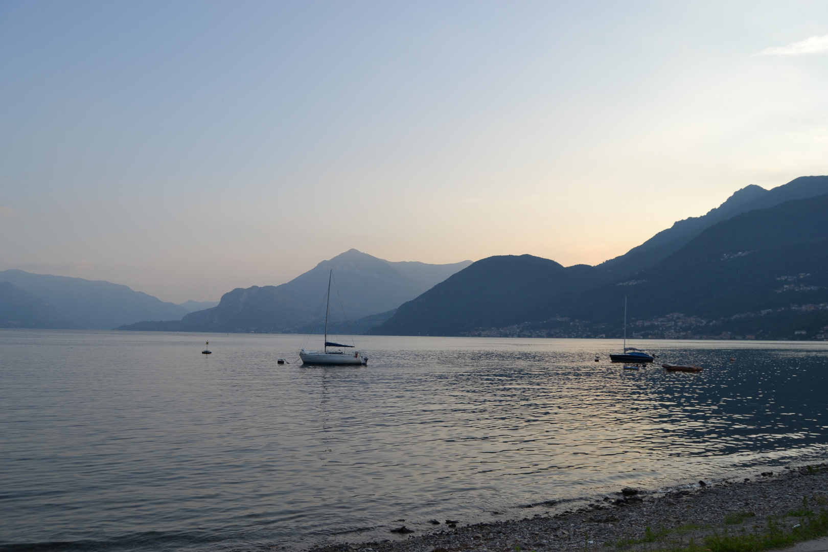 Quel ramo del lago di Como, che volge a mezzogiorno..