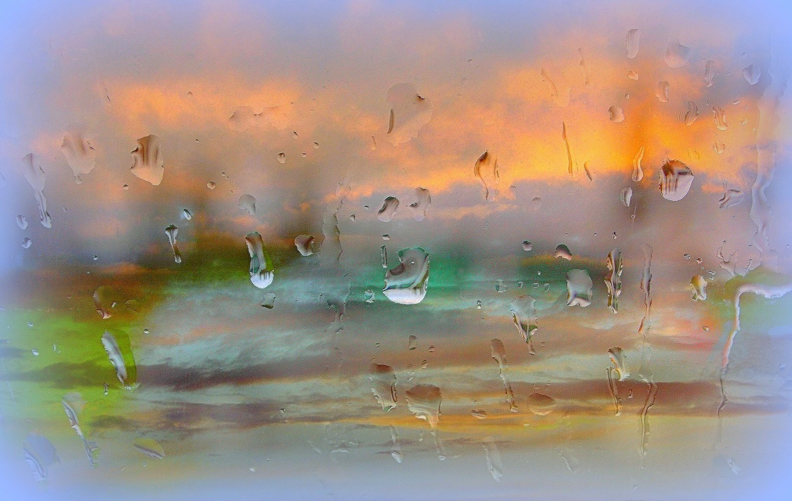 Quelques gouttes d'eau sur le pare-brise