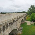 Quelques-unes des 22 piles du Pont-Canal