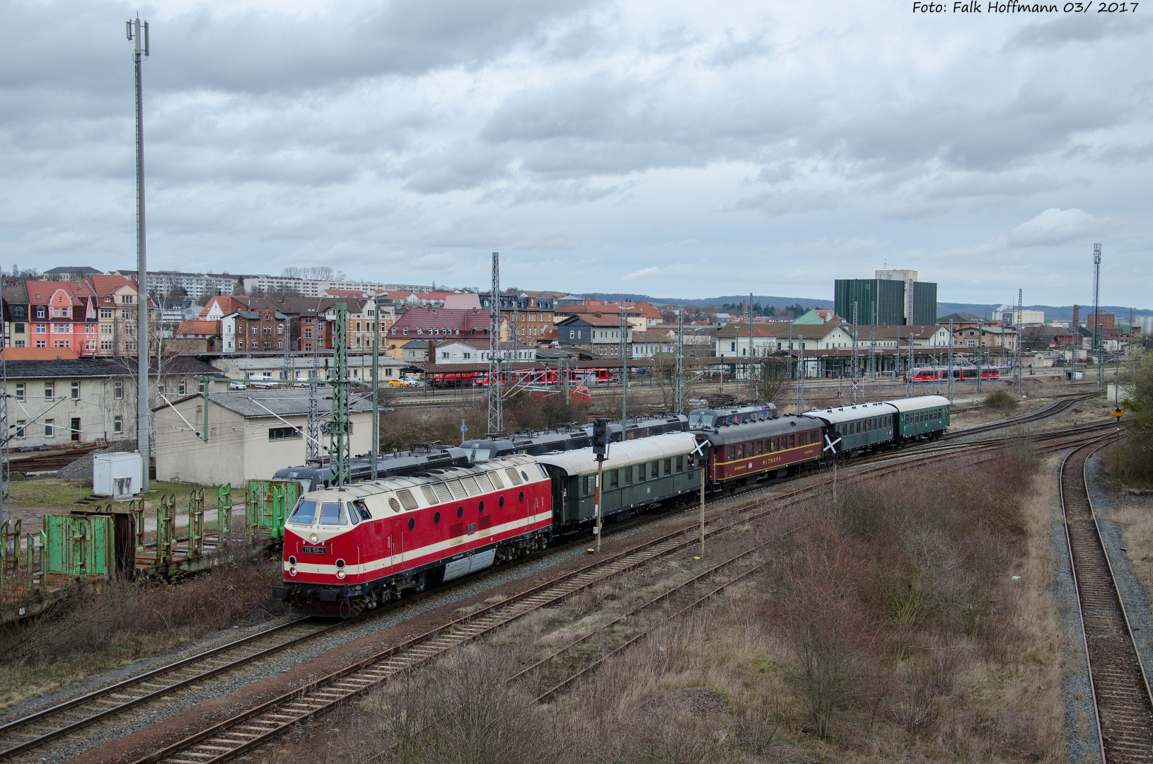 Querschuß zum Bahnhof