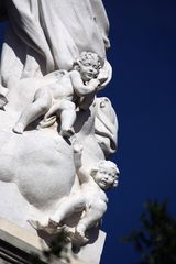 querubines en la Plaza de la Inmaculada