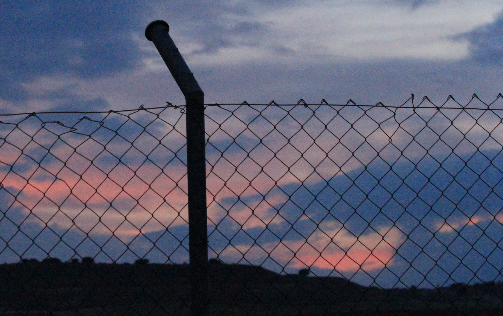 ¿QUIEN PONE VERJAS AL CIELO?