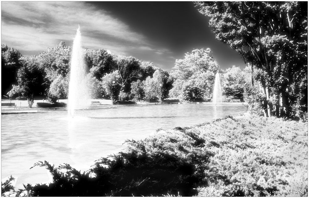 Quiet Waters Summer Impression No.3 - 'The Fountain Pool' 
