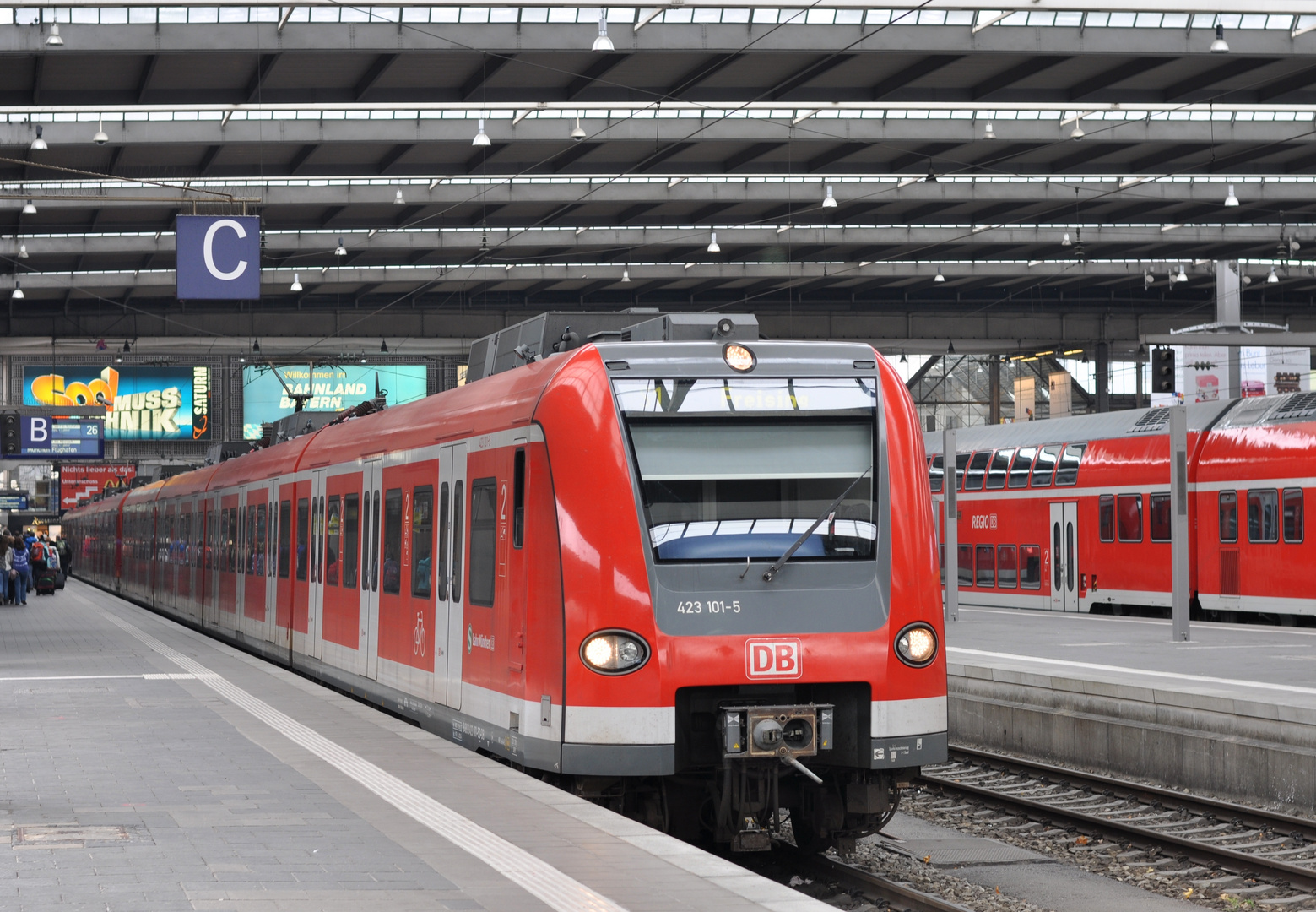 Quietschie in der Münchner Haupthalle