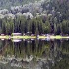 Quiétude d'un lac Canadien