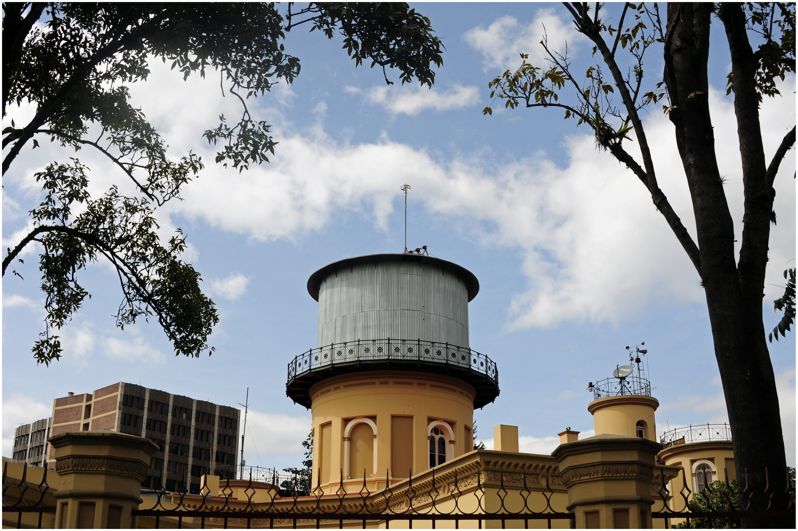 Quito Centro Històrico[34] - Observatorio Astronomico de Quito