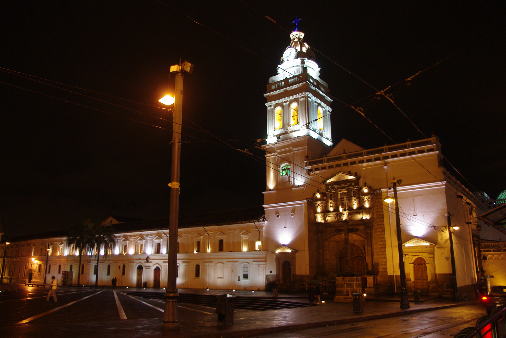 Quito de nuit