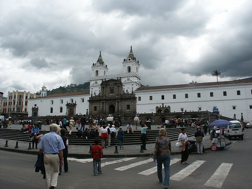 Quito, Plaza de San Francisco mit der Iglesia Convento de San Francisco