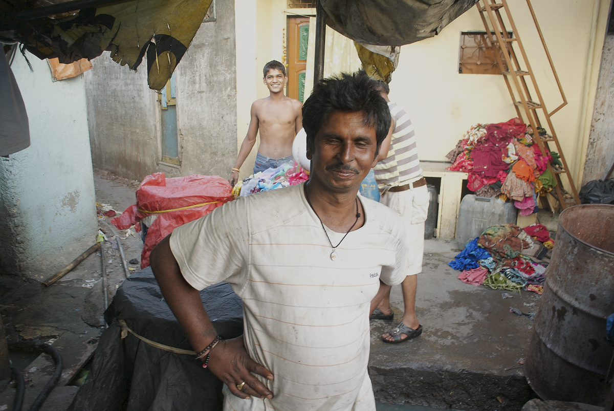 Quitting Time Near Dhobi Ghat 13-30