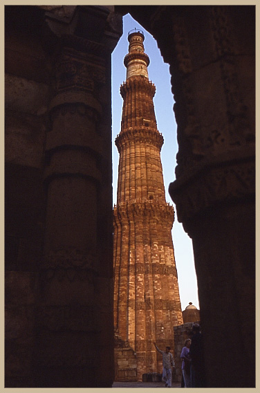 Qutb Minar, Neu Delhi