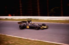 R. Peterson im JPS LOTUS