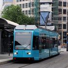 R-Wagen 003 an der Haltestelle Frankfurt Hauptbahnhof