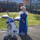 R2-D2 und die schöne Maid