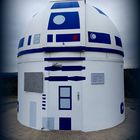 R2D2