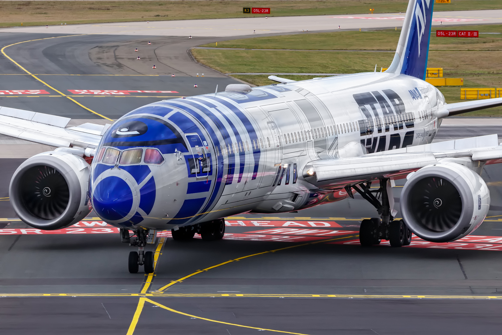 R2D2 Foto & Bild | luftfahrt, passagiermaschinen, verkehr & fahrzeuge ...
