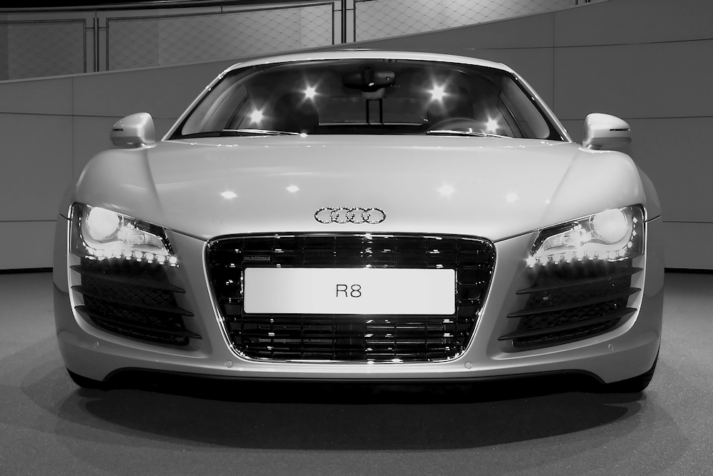 ~ R8 ~