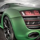 R8 green matte