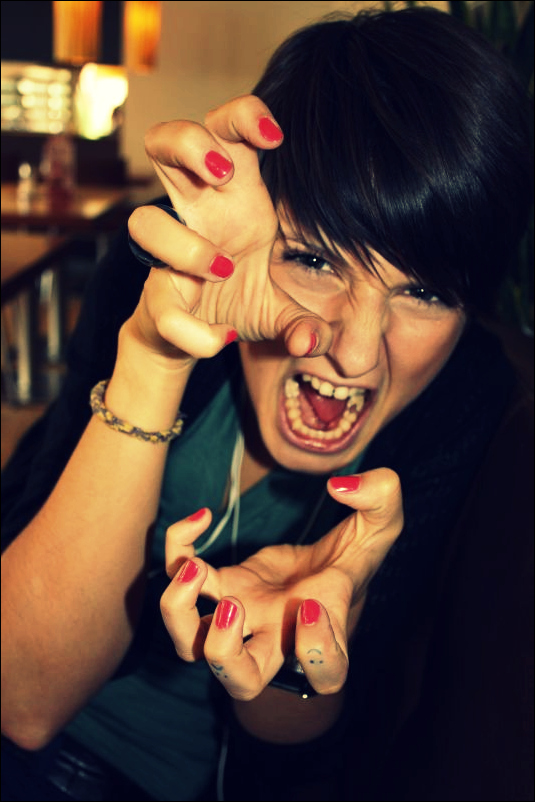 Raaaaawr! ;o