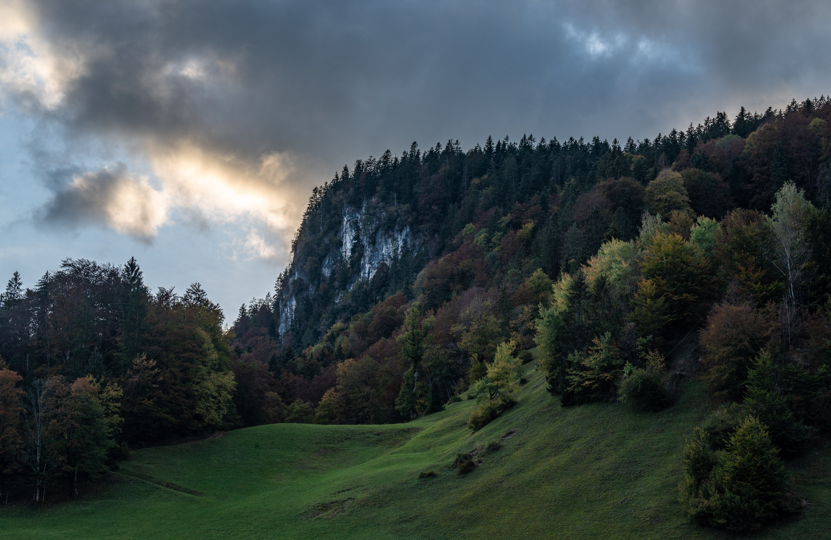 Rabenstein zur Blauen Stunde