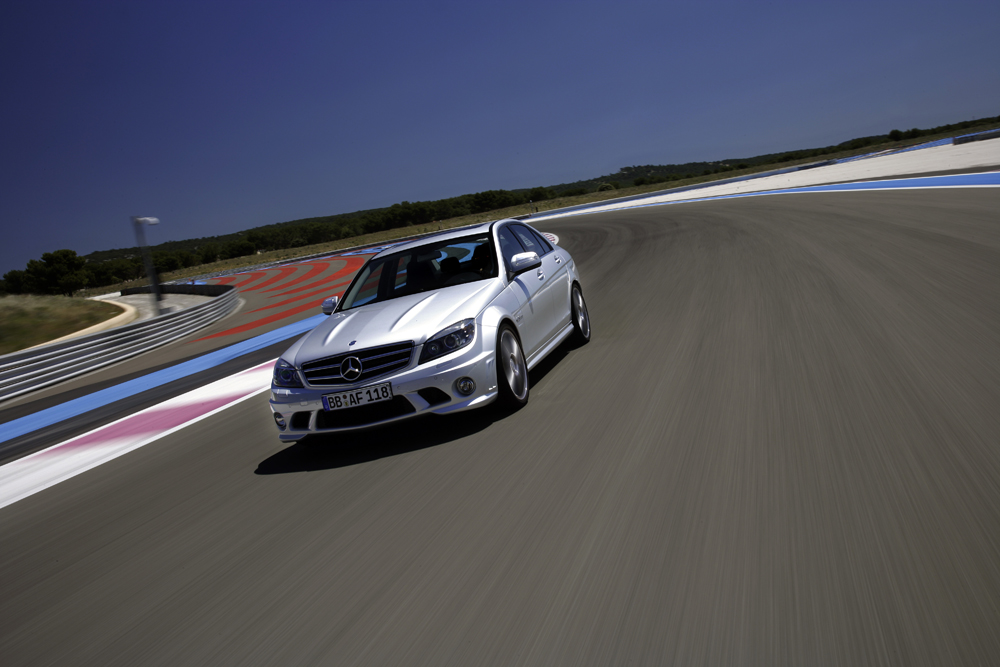 Racetrack Südfrankreich Mercedes C63AMG