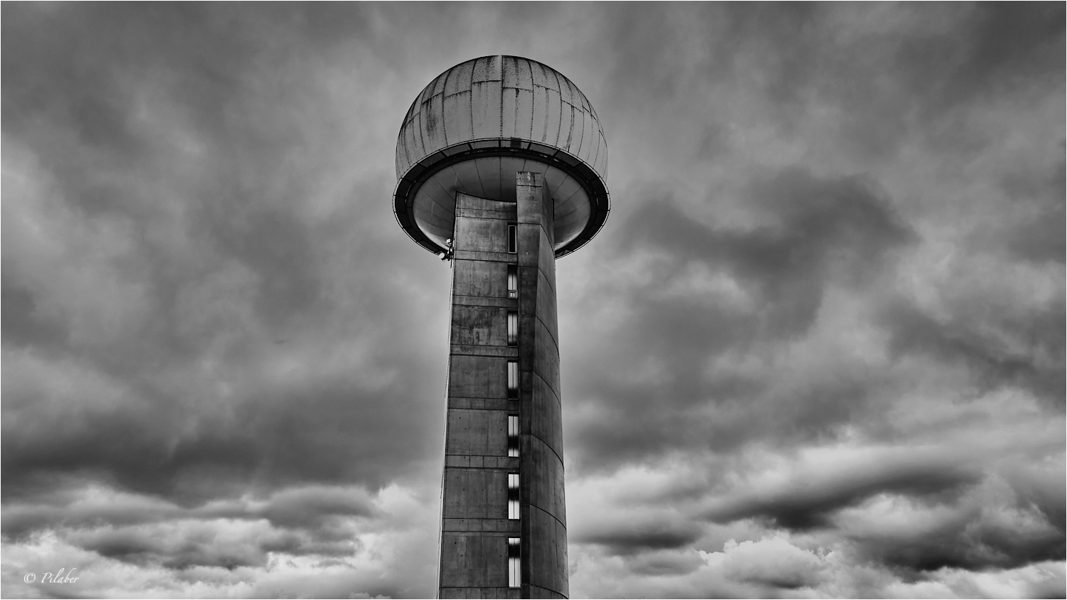 Radar Love Foto & Bild architektur, europe, abstraktes Bilder auf