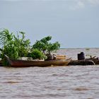 raddampfer von rechts ? tonle sap, cambodia 2010