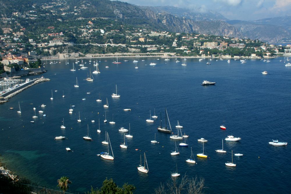 Rade de Villefranche - sur - Mer (Alpes Maritimes)