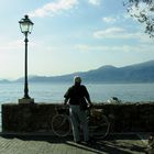 Radfahrer am Gardaseeufer