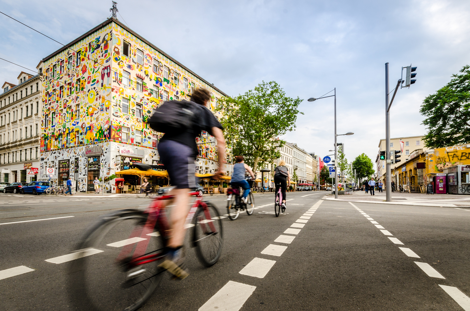 Radfahrer auf der Karli in Leipzig