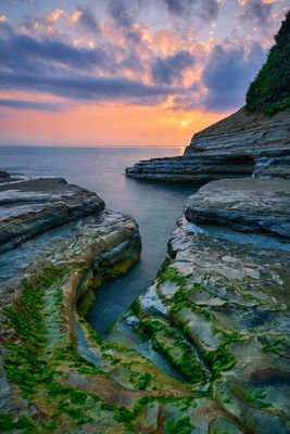 „Radiant Shores“