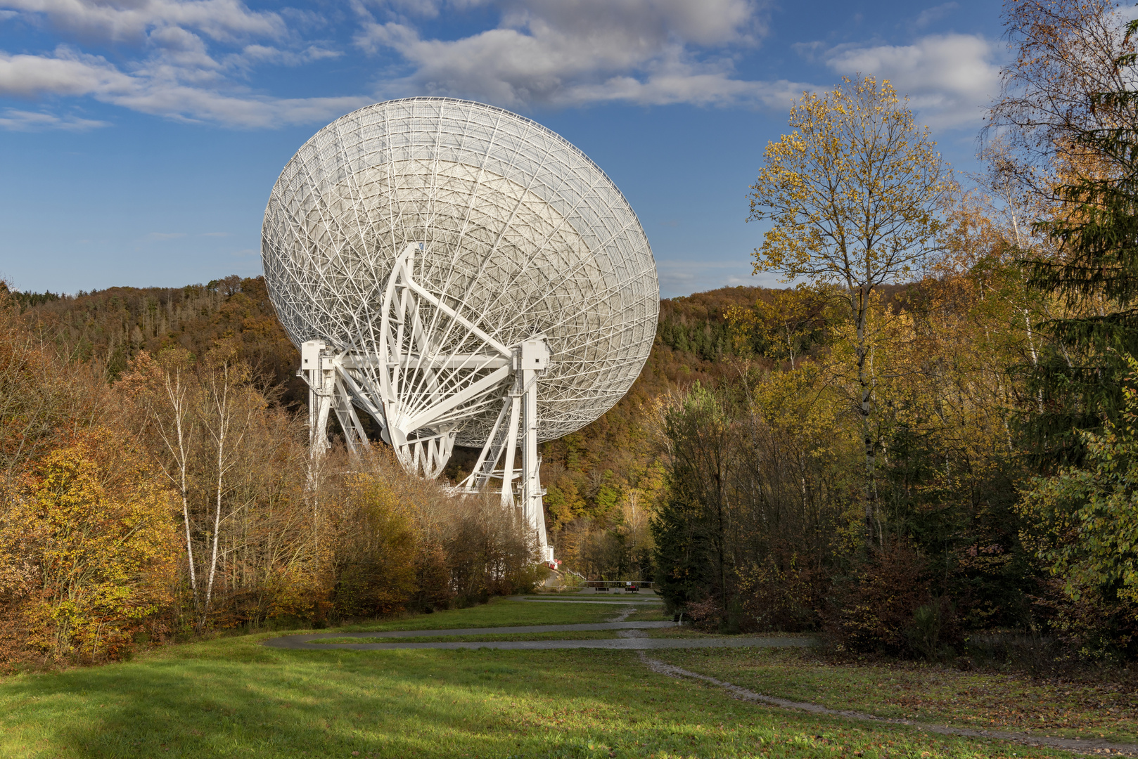 *Radioteleskop Effelsberg*