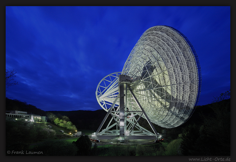 Radioteleskop in Bad Münstereifel Effelsberg II