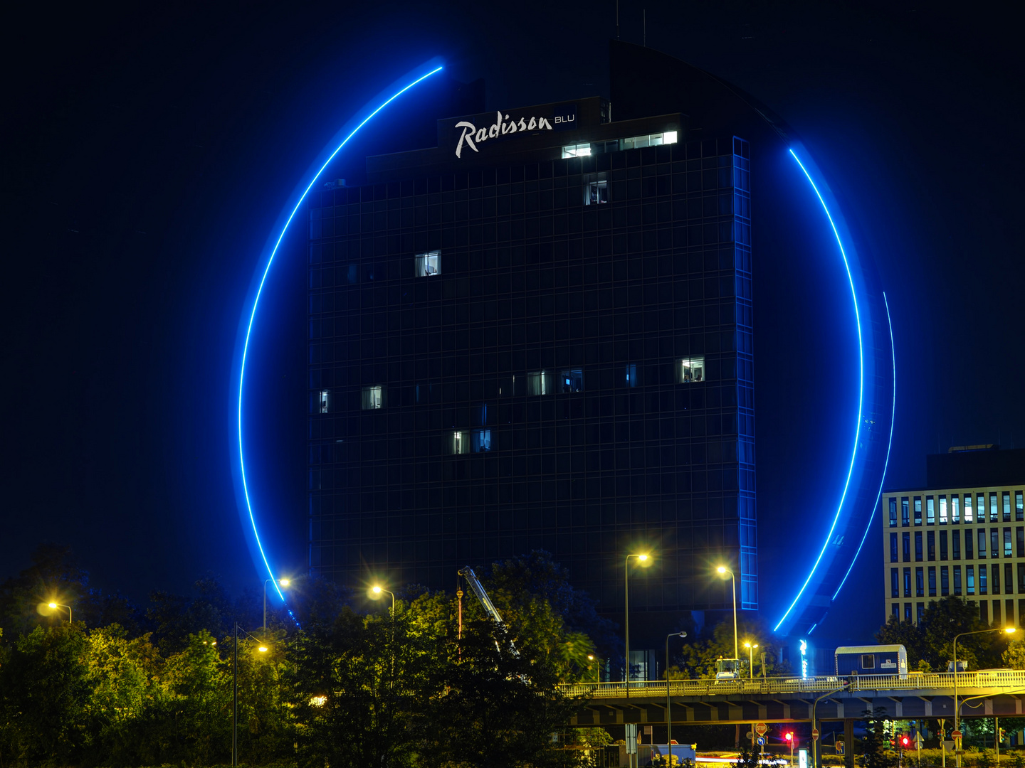 Radisson BLUE