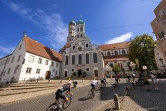 Radrennen bei St. Ulrich und Afra vorbei