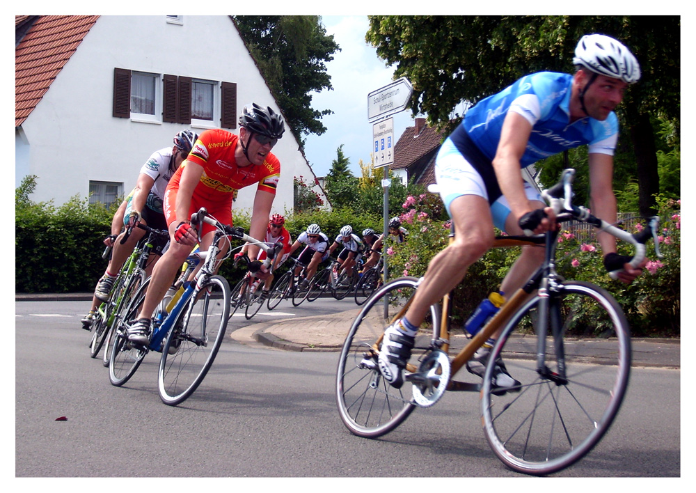 Radrennen - Klasse der Senioren - in Bünde 2008