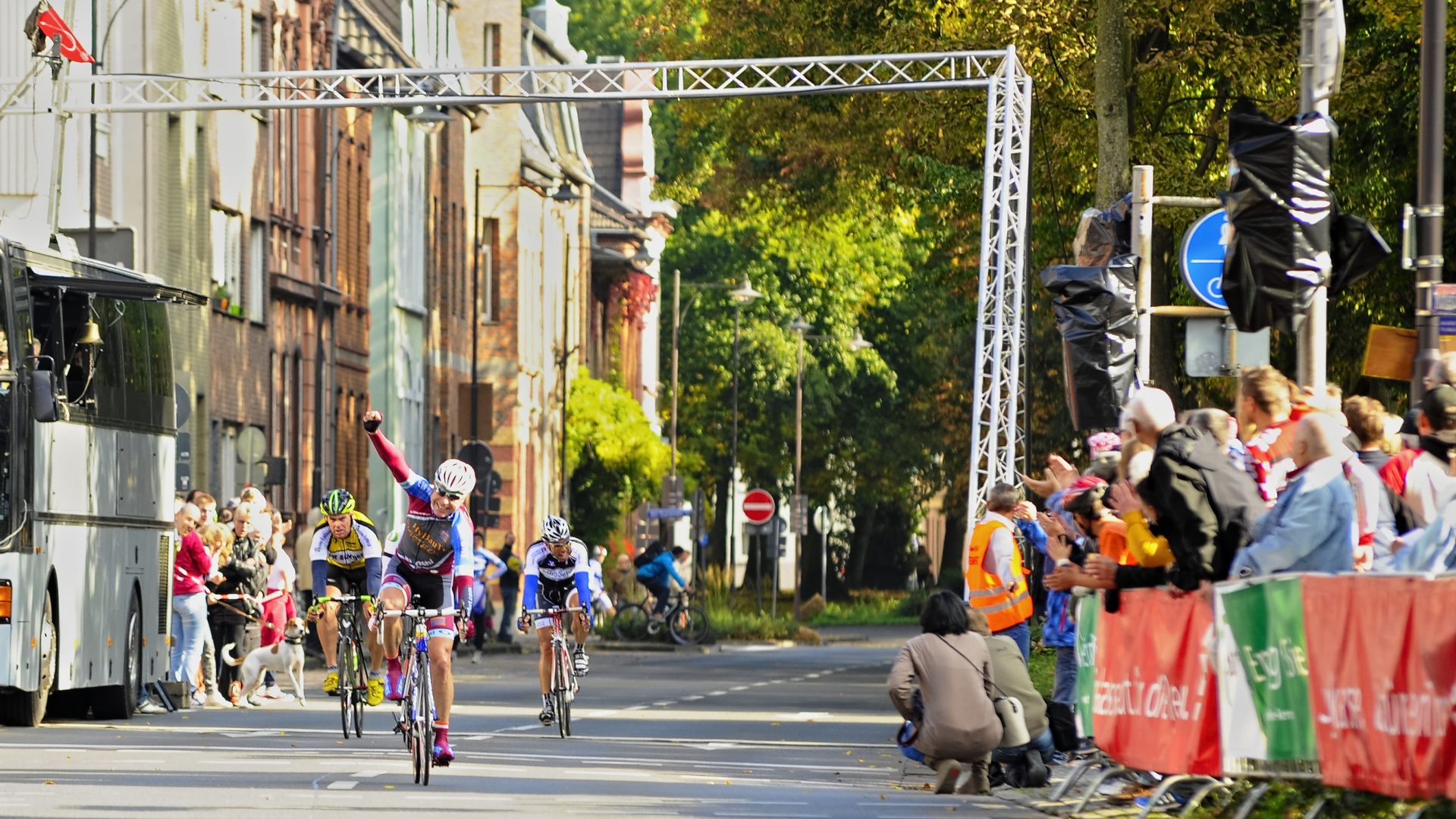 Radrennen Straßenrennen 01