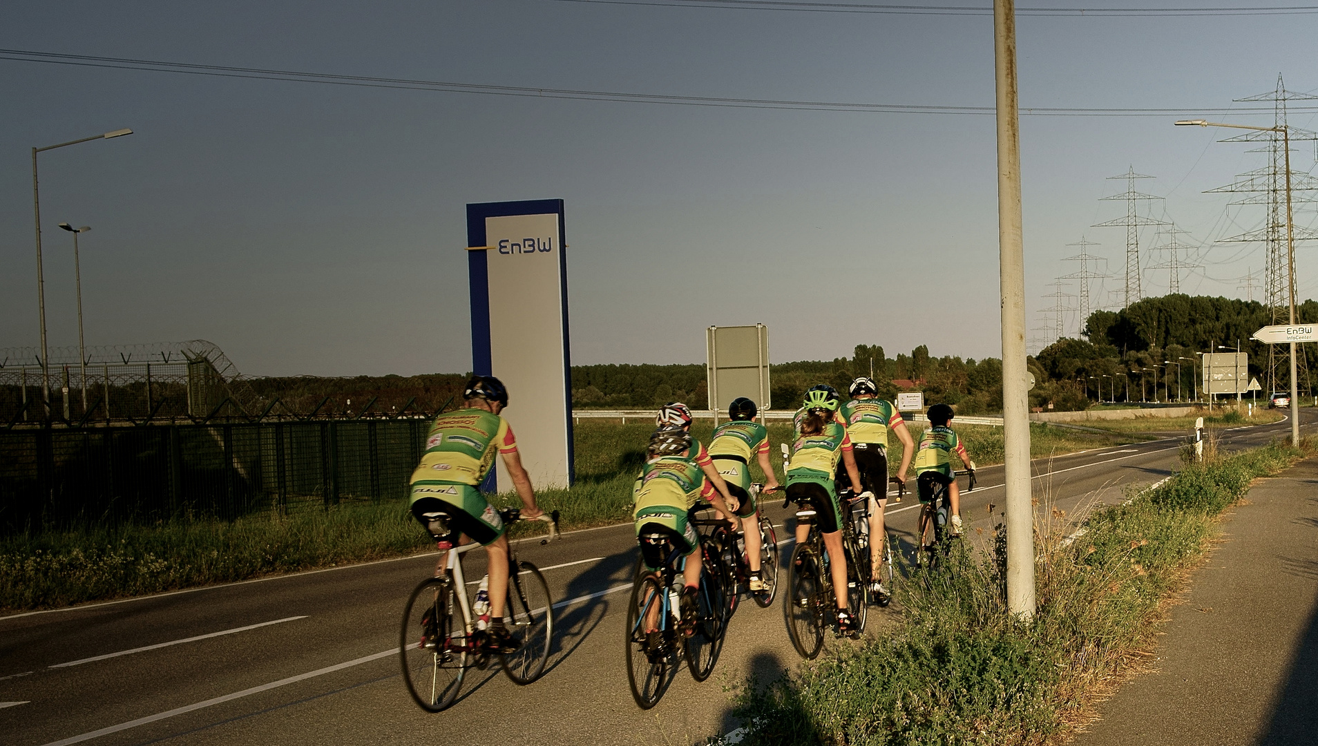 Radsporttraining  in der Rheinebene